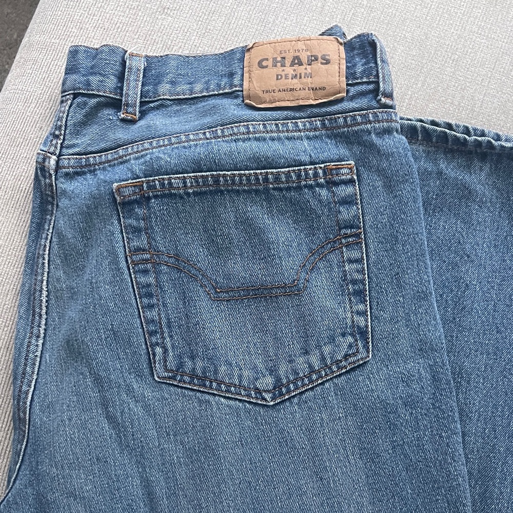 Chaps Men's Classic Denim Jeans